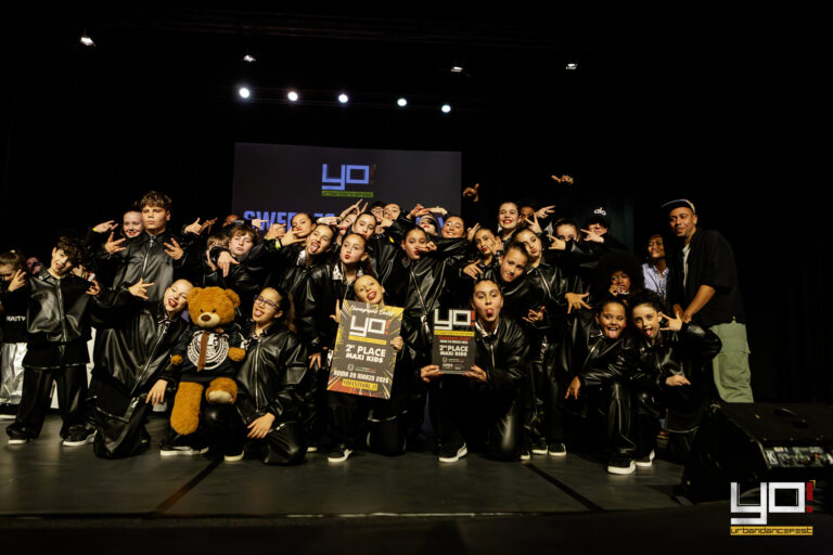 Crew Sweet Faces Family, 2° posto categoria Maxi Kids, sul palco