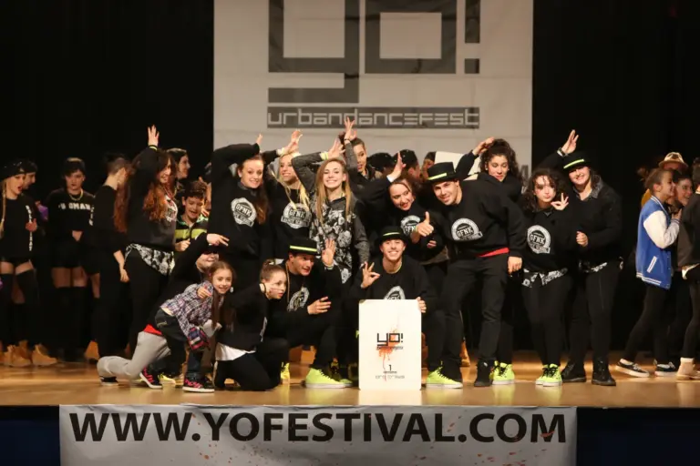 YO! Urban Dance Fest 2014, 1° posto Pro Crew: Blinding Side premiati sul palco (PalaCavicchi)